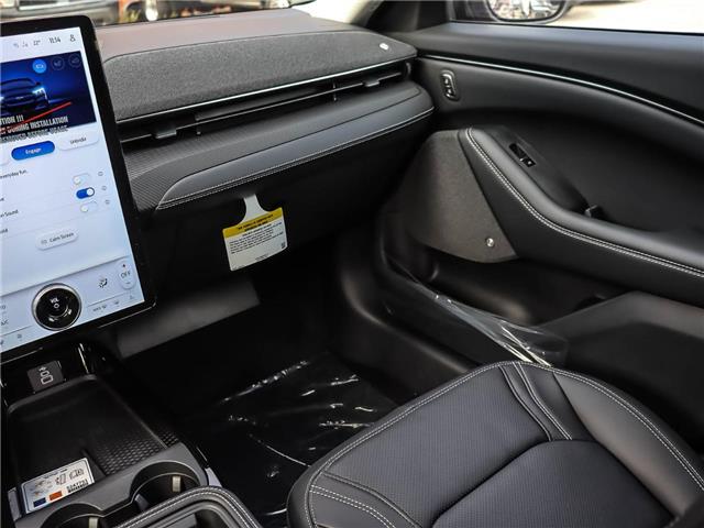2025 Ford Mustang Mach-E Premium (Stk: 250859) in Toronto - Image 13 of 20