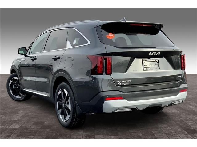 2026 Kia Sorento Plug-In Hybrid LX (Stk: TSR8931) in Sherwood Park - Image 3 of 13