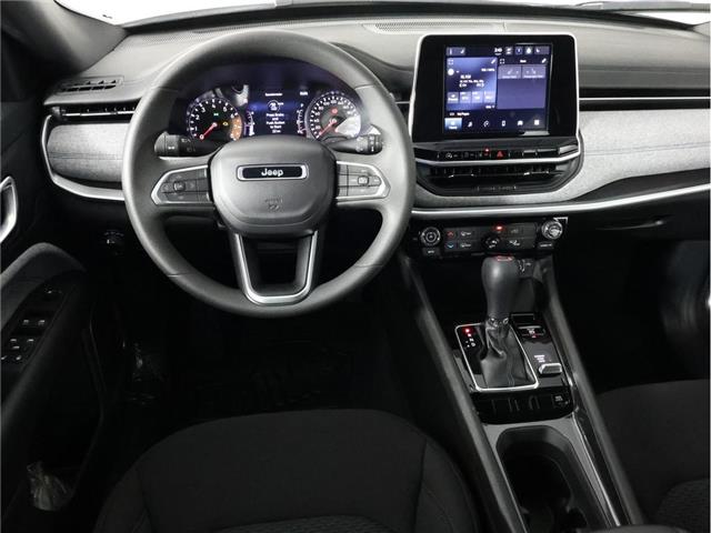 2026 Jeep Compass Sport (Stk: 26J002) in Calgary - Image 10 of 16