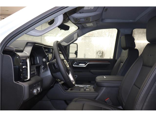 2026 GMC Sierra 3500HD Denali (Stk: T3110) in Watrous - Image 16 of 38