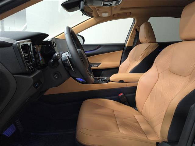 2025 Lexus NX 450h+ Base (Stk: 14110616) in Markham - Image 11 of 14