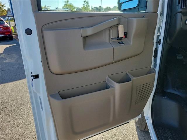 2025 GMC Savana 2500 Work Van (Stk: 1265210) in Newmarket - Image 10 of 20