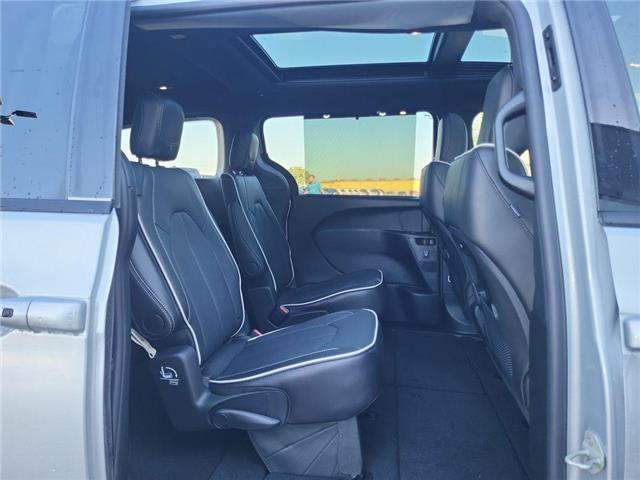 2026 Chrysler Pacifica Limited (Stk: 260045) in Windsor - Image 23 of 26