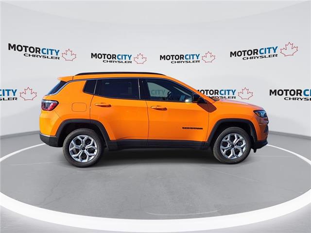 2026 Jeep Compass North (Stk: 260033) in Windsor - Image 9 of 23