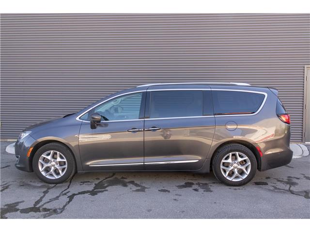2017 Chrysler Pacifica Touring-L Plus (Stk: 25472A) in London - Image 3 of 25