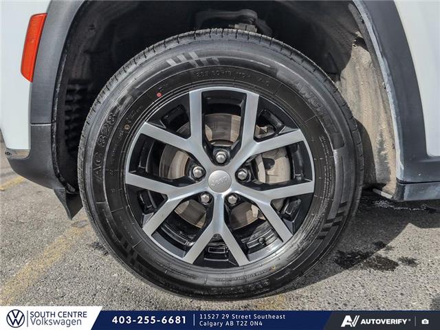 2024 Jeep Grand Cherokee L Limited (Stk: SU7660) in Calgary - Image 6 of 23