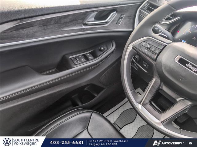 2024 Jeep Grand Cherokee L Limited (Stk: SU7660) in Calgary - Image 15 of 23