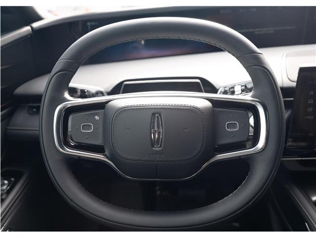 2025 Lincoln Nautilus Premiere (Stk: S-2016) in Calgary - Image 14 of 23