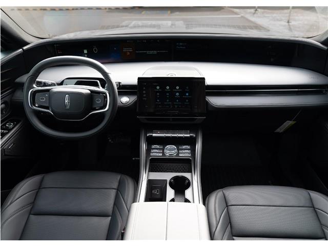 2025 Lincoln Nautilus Premiere (Stk: S-2016) in Calgary - Image 19 of 23