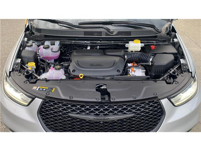 2024 Chrysler Pacifica Hybrid Select (Stk: TR097) in Kamloops - Image 11 of 27
