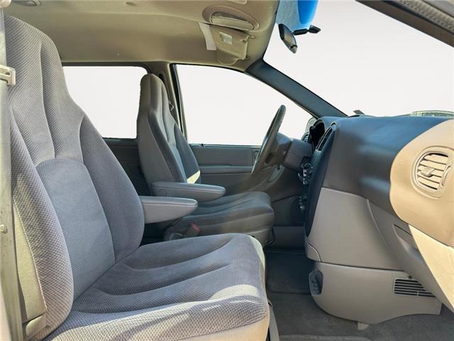 2001 Dodge Caravan SE (Stk: BP3055) in Saskatoon - Image 15 of 16 2001 Dodge Caravan SE (Stk: BP3055) in Saskatoon - Image 15 of 16