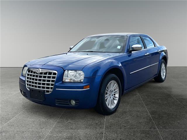 2010 Chrysler 300 Touring (Stk: BT3093) in Saskatoon - Image 1 of 15
