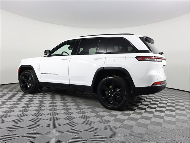 2024 Jeep Grand Cherokee Laredo (Stk: L621) in Calgary - Image 9 of 21