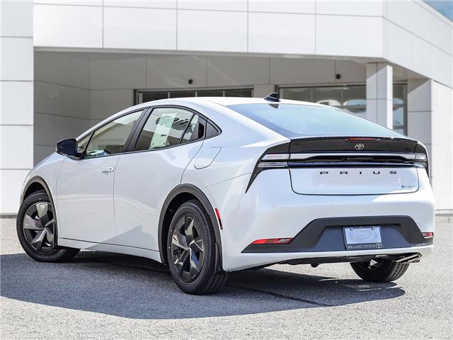2026 Toyota Prius Plug-In Hybrid SE (Stk: T9581) in Welland - Image 2 of 26 2026 Toyota Prius Plug-In Hybrid SE (Stk: T9581) in Welland - Image 2 of 26