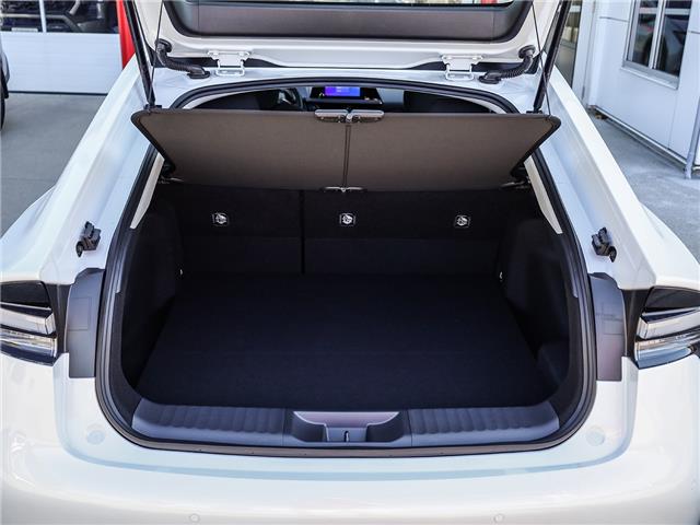 2026 Toyota Prius Plug-In Hybrid SE (Stk: T9581) in Welland - Image 7 of 26 2026 Toyota Prius Plug-In Hybrid SE (Stk: T9581) in Welland - Image 7 of 26