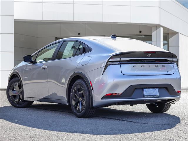 2026 Toyota Prius Plug-In Hybrid SE (Stk: T9570) in Welland - Image 2 of 26