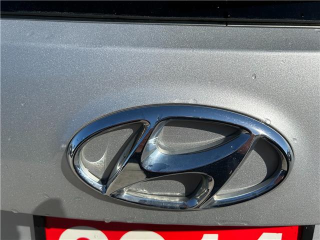 2014 Hyundai Santa Fe Sport 2.0T Limited (Stk: M5887) in Sarnia - Image 13 of 36