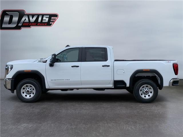 2026 GMC Sierra 2500HD Pro (Stk: 350920) in Medicine Hat - Image 2 of 15