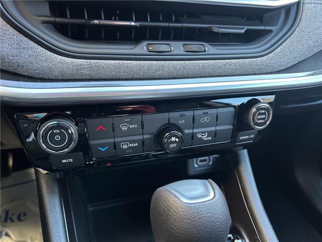 2025 Jeep Compass Sport (Stk: 25-0027) in Toronto - Image 12 of 15
