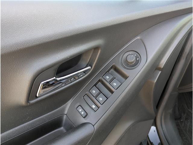 2021 Chevrolet Trax LT (Stk: UT02637) in Haliburton - Image 9 of 17