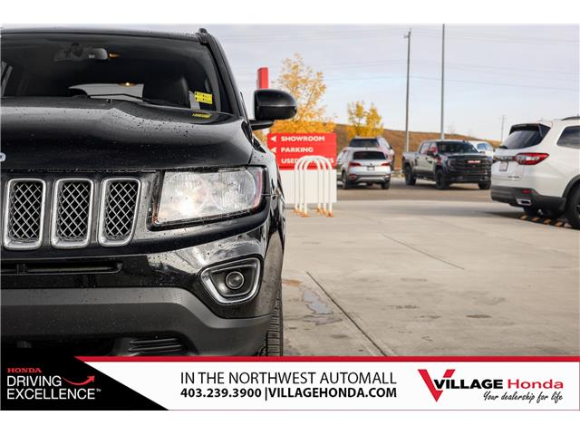 2017 Jeep Compass Sport/North (Stk: B8954) in Calgary - Image 5 of 36