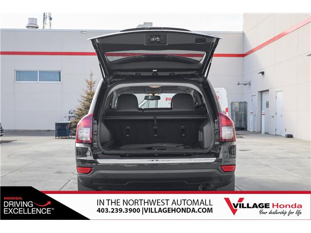 2017 Jeep Compass Sport/North (Stk: B8954) in Calgary - Image 11 of 36