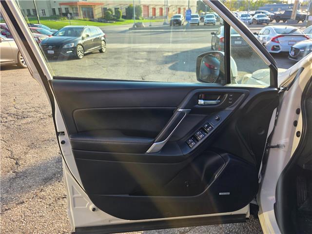2017 Subaru Forester 2.0XT Limited (Stk: 2508449) in Waterloo - Image 10 of 27 2017 Subaru Forester 2.0XT Limited (Stk: 2508449) in Waterloo - Image 10 of 27