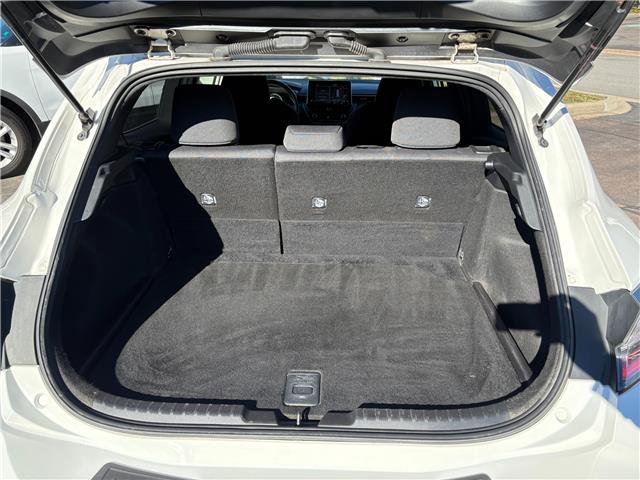 2020 Toyota Corolla Hatchback Base (Stk: A-102283) in Moncton - Image 7 of 19