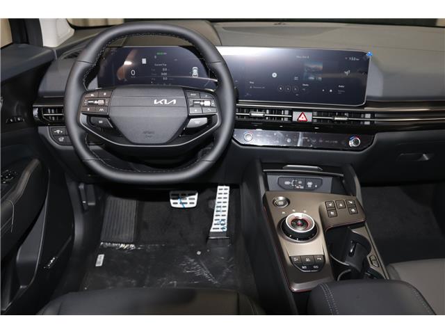 2026 Kia Sportage Plug-In Hybrid SX w/Black Interior (Stk: 26618) in Edmonton - Image 14 of 33 2026 Kia Sportage Plug-In Hybrid SX w/Black Interior (Stk: 26618) in Edmonton - Image 14 of 33