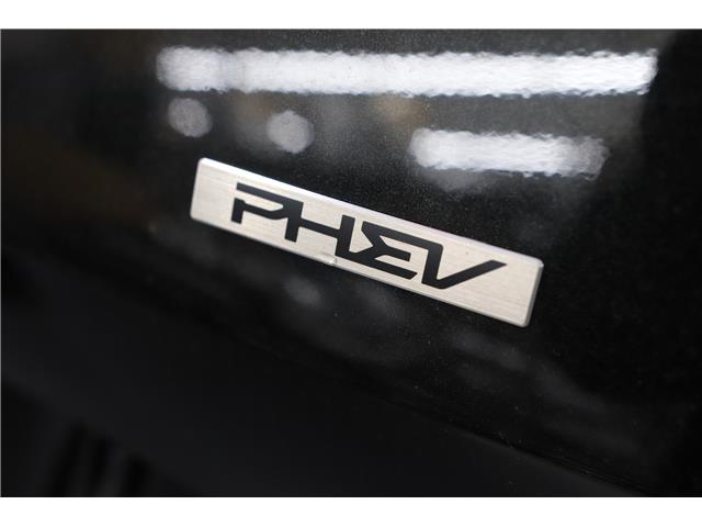 2026 Kia Sportage Plug-In Hybrid SX w/Black Interior (Stk: 26618) in Edmonton - Image 6 of 33 2026 Kia Sportage Plug-In Hybrid SX w/Black Interior (Stk: 26618) in Edmonton - Image 6 of 33