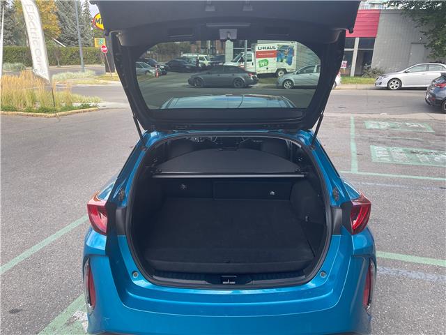 2021 Toyota Prius Prime Base (Stk: R-21TOPBLU4420) in Calgary - Image 10 of 18