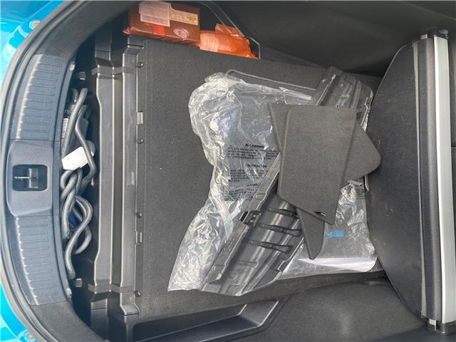 2021 Toyota Prius Prime Base (Stk: R-21TOPBLU4420) in Calgary - Image 16 of 18