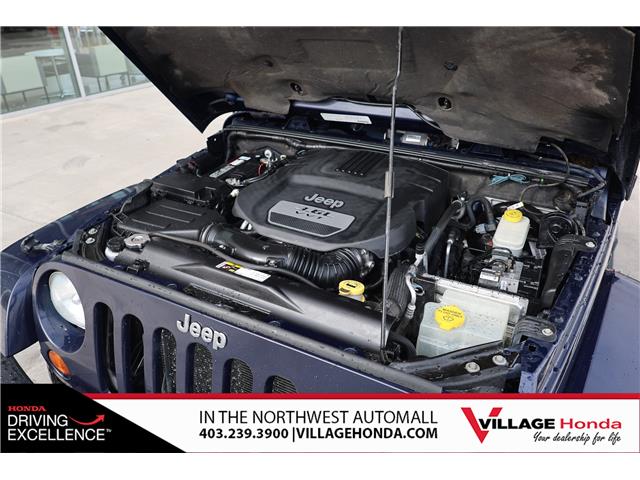 2013 Jeep Wrangler Unlimited Sahara (Stk: VQ1262A) in Calgary - Image 4 of 33