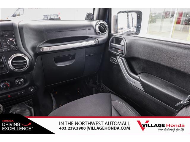 2013 Jeep Wrangler Unlimited Sahara (Stk: VQ1262A) in Calgary - Image 29 of 33