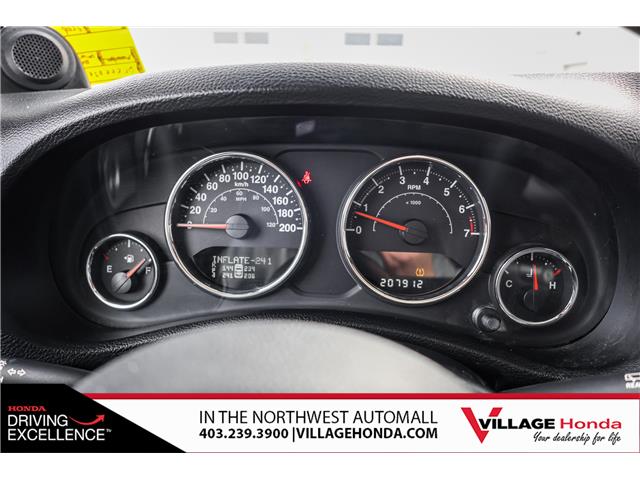 2013 Jeep Wrangler Unlimited Sahara (Stk: VQ1262A) in Calgary - Image 18 of 33