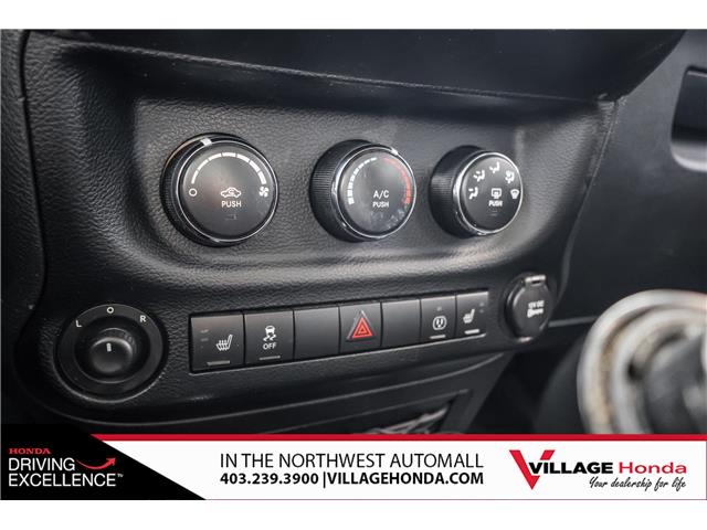 2013 Jeep Wrangler Unlimited Sahara (Stk: VQ1262A) in Calgary - Image 24 of 33
