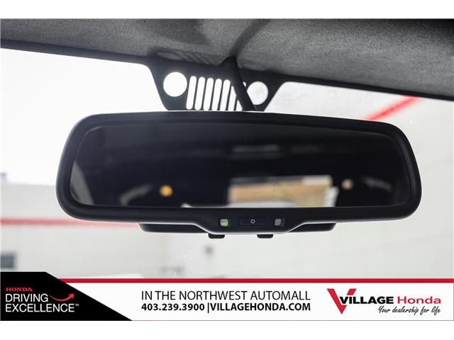 2013 Jeep Wrangler Unlimited Sahara (Stk: VQ1262A) in Calgary - Image 27 of 33