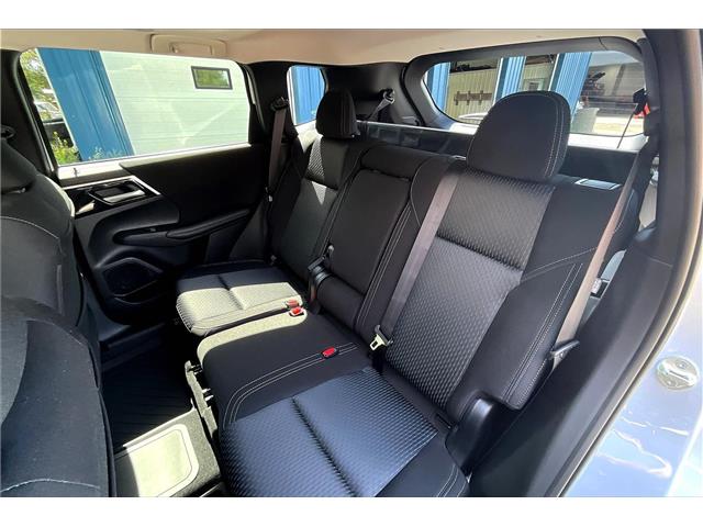 2025 Mitsubishi Outlander PHEV SE (Stk: 25P2249) in Cranbrook - Image 10 of 13