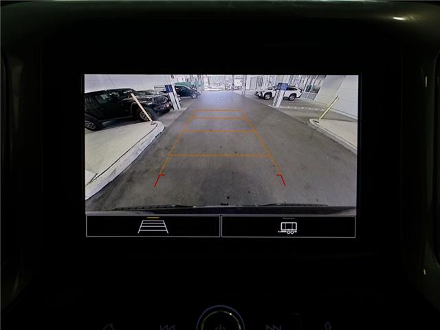 2022 Chevrolet Silverado 1500 4WD Crew Cab 157  Custom Trail Boss>>No accident<< (Stk: P5691) in North York, - Image 17 of 18