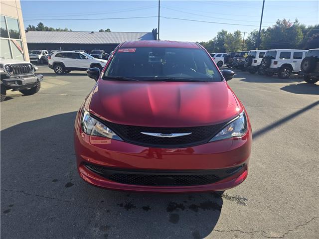2025 Chrysler Grand Caravan SXT (Stk: S210) in Miramichi - Image 8 of 14