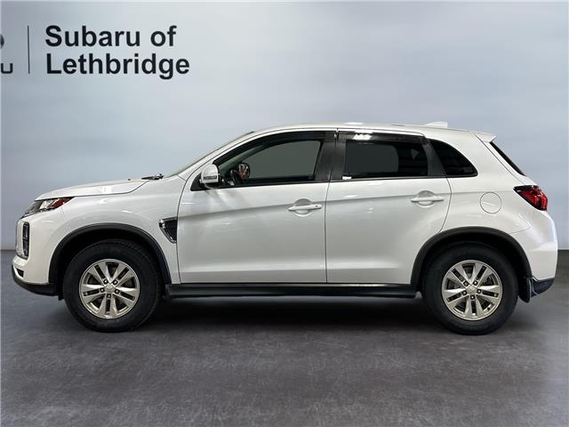 2023 Mitsubishi RVR ES (Stk: 268850) in Lethbridge - Image 2 of 15