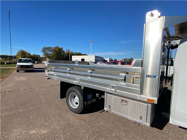 2024 GMC Sierra 3500HD Pro (Stk: 24-404) in Pembroke - Image 3 of 12 2024 GMC Sierra 3500HD Pro (Stk: 24-404) in Pembroke - Image 3 of 12