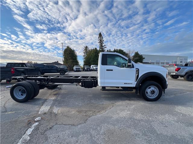 2026 Ford F-600 Chassis XL (Stk: 26Z004) in Timmins - Image 2 of 16