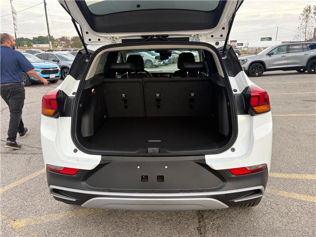 2026 Buick Encore GX Preferred (Stk: 56924) in Strathroy - Image 3 of 7