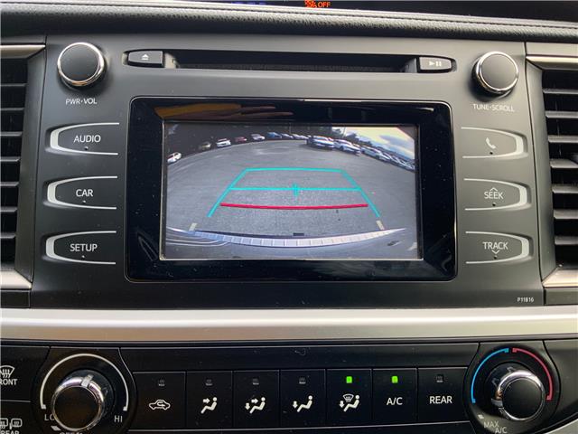 2019 Toyota Highlander LE (Stk: U5591A) in London - Image 12 of 24