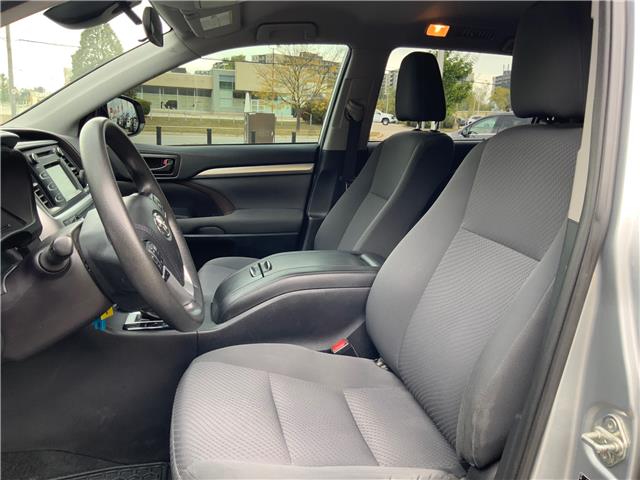 2019 Toyota Highlander LE (Stk: U5591A) in London - Image 16 of 24