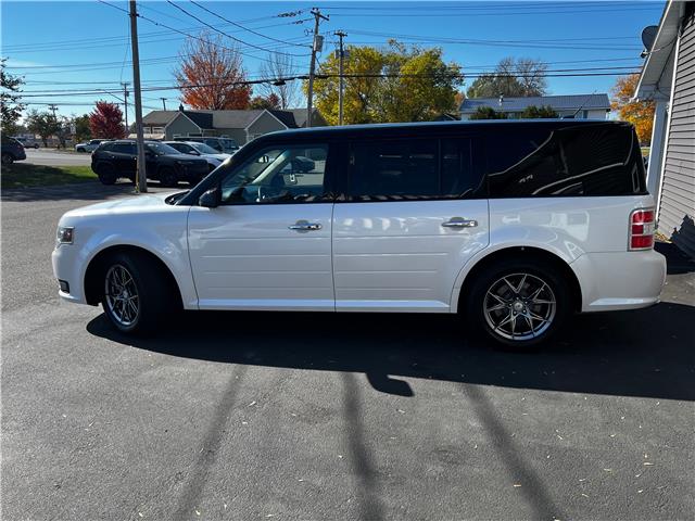 2017 Ford Flex Limited in Sussex - Image 3 of 17