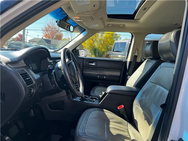 2017 Ford Flex Limited in Sussex - Image 9 of 17