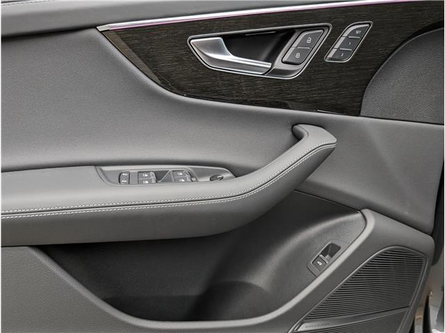2025 Audi Q8 55 Progressiv (Stk: 184295) in Oakville - Image 8 of 11