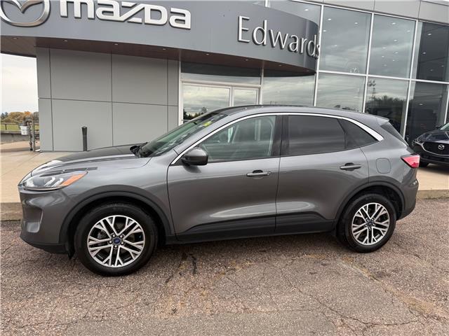 2022 Ford Escape SEL (Stk: 24588) in Pembroke - Image 2 of 30